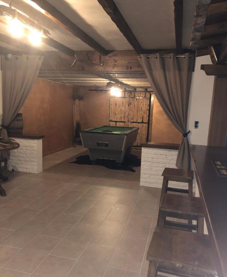 Joli Proche Apartment *